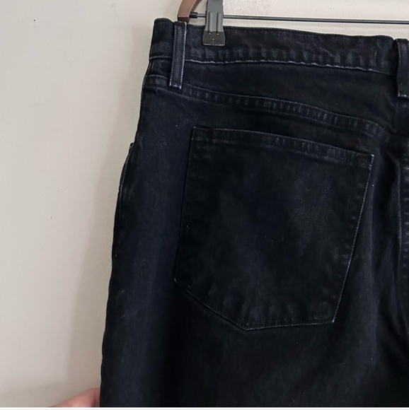 Abercrombie & Fitch Black 90's Straight Ultra High Rise Denim Jeans Size 16 - Picture 5 of 14